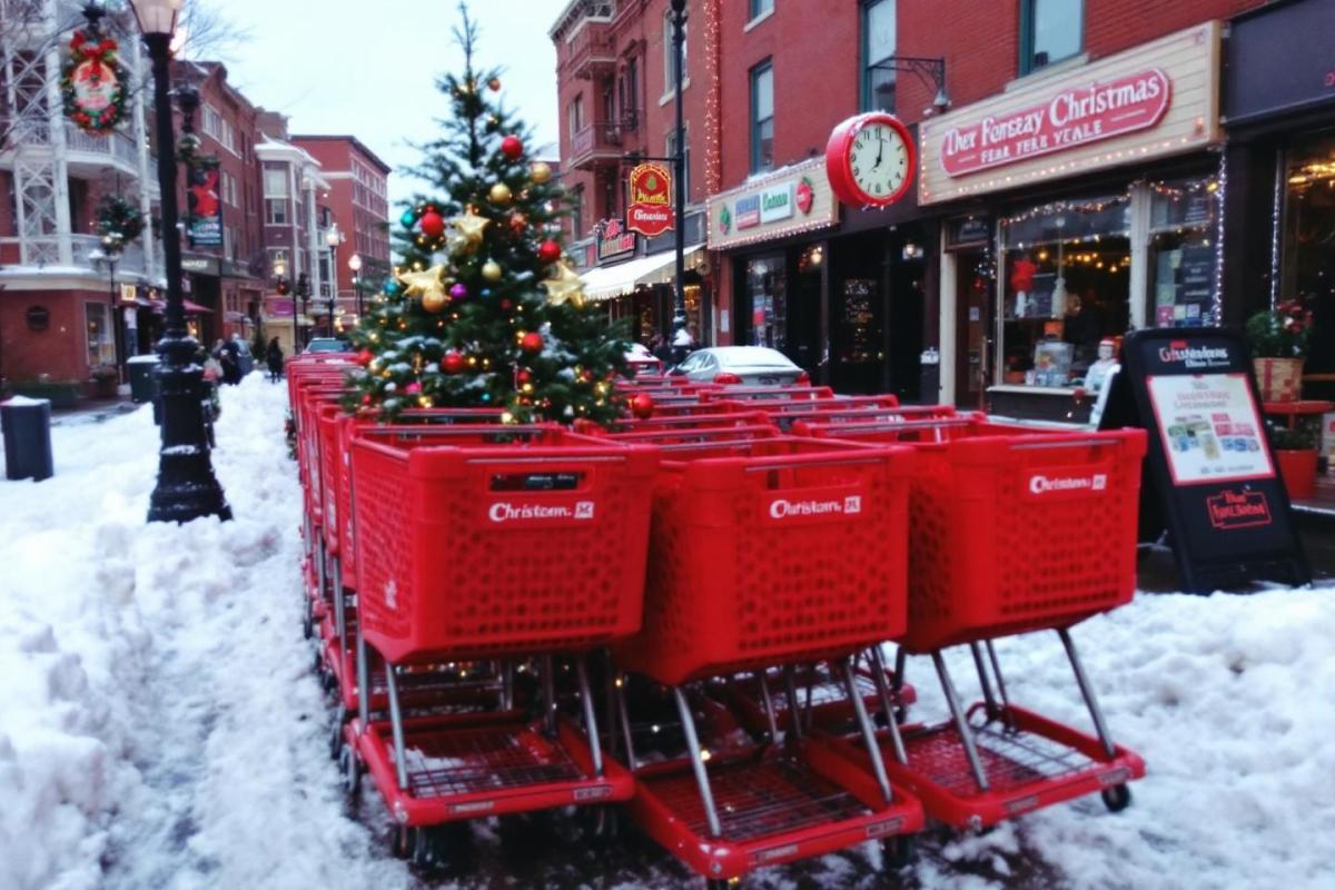 Supermarchés et magasins ouverts le 25 décembre : liste complète et horaires exceptionnels